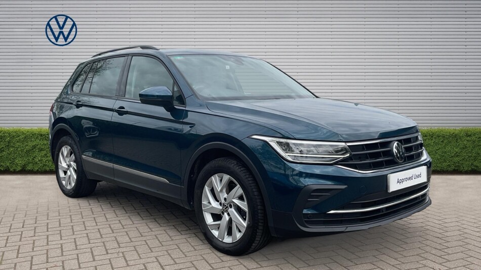 Volkswagen Tiguan 2.0 TDI Life 5dr DSG Diesel Estate